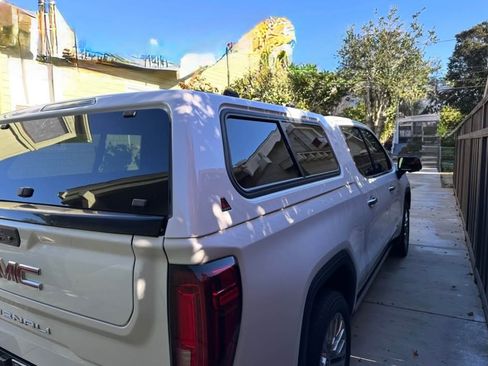 Used 2021 GMC Sierra 1500 Denali w/ Denali Ultimate Package image 2