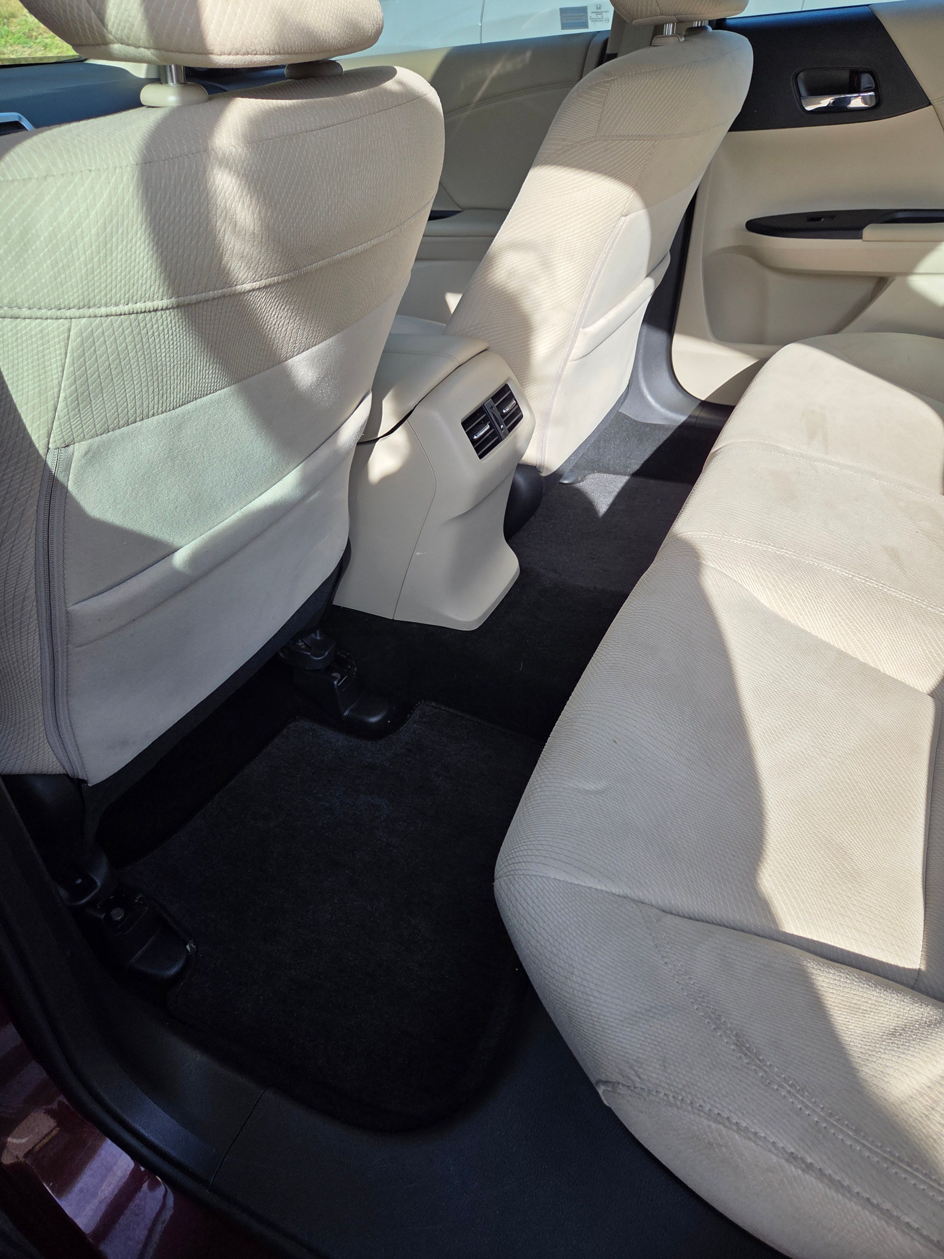 Used 2017 Honda Accord EX image 15