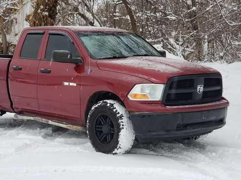 Used 2012 RAM 1500 ST w/ PWR & Remote Entry Group image 1