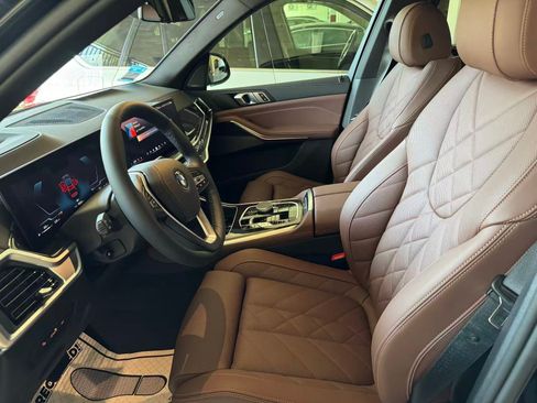 Used 2025 BMW X5 xDrive40i AWD/4WD image 8