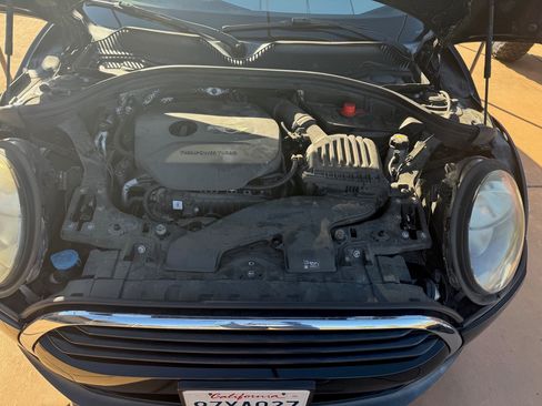 Used 2016 MINI Cooper Clubman image 5