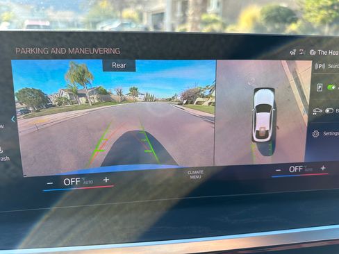 Used 2022 BMW i4 eDrive40 image 5