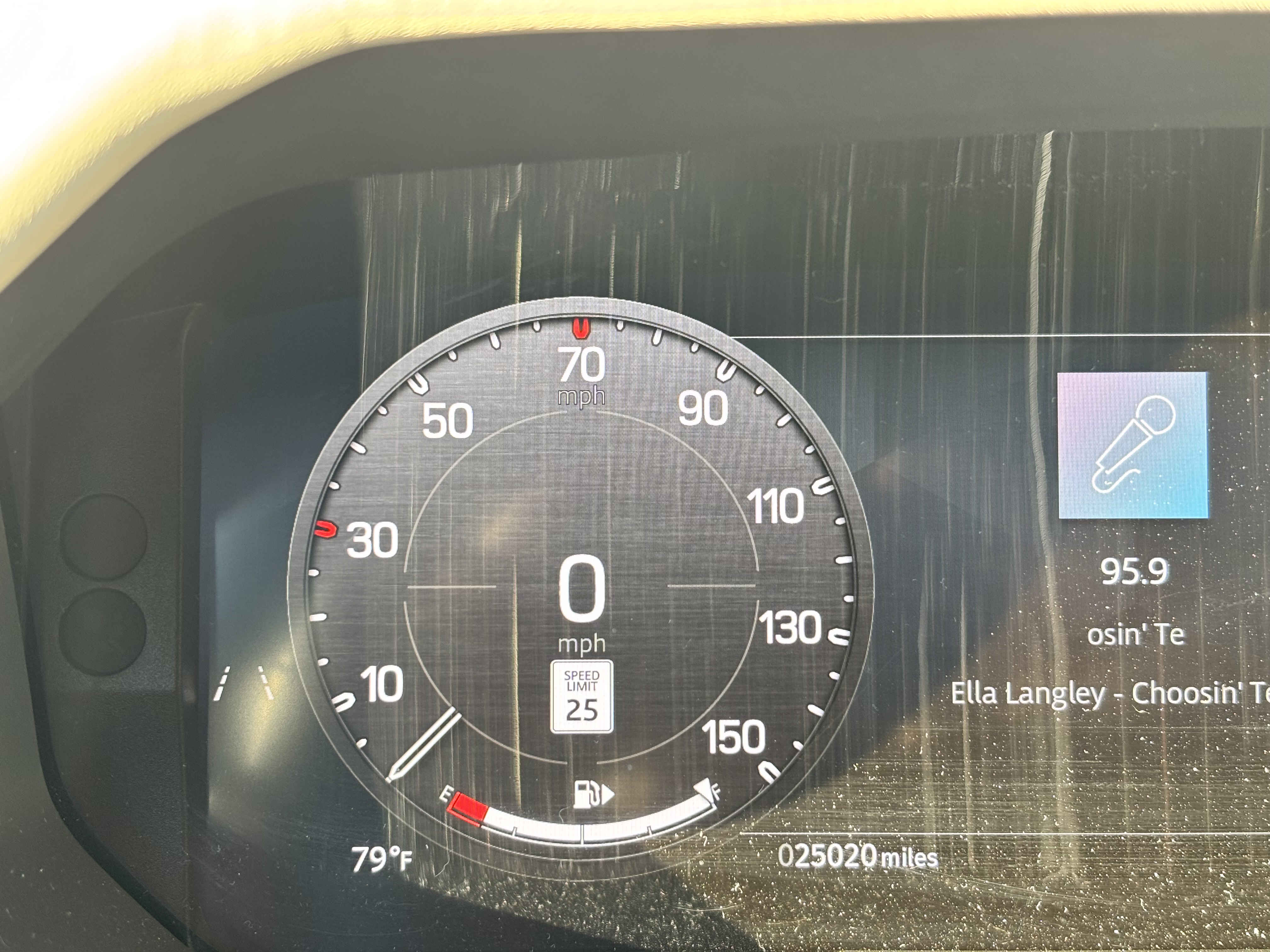 Used 2024 Land Rover Defender 110 S AWD/4WD image 2
