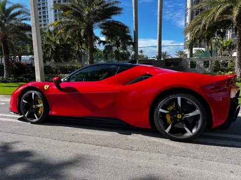 Used 2023 Ferrari SF90 Stradale image 42
