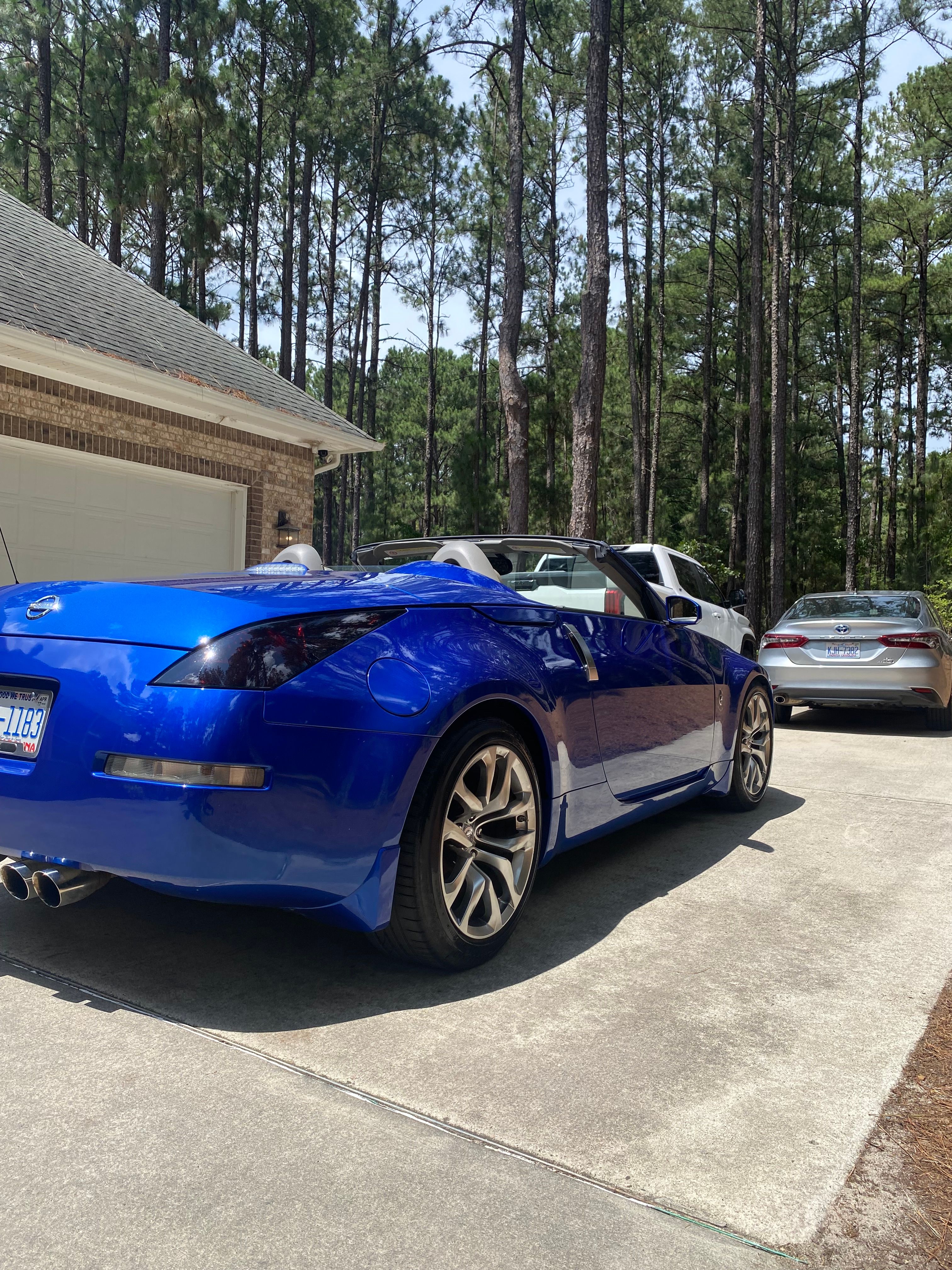 Used 2005 Nissan 350Z Touring RWD image 14