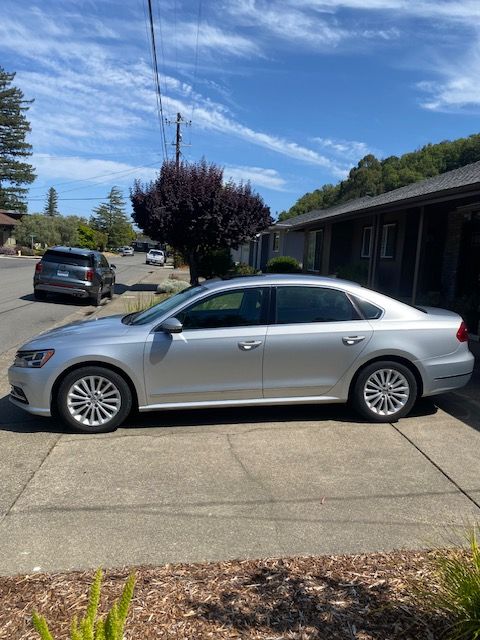 Used 2016 Volkswagen Passat 1.8T SE FWD image 8