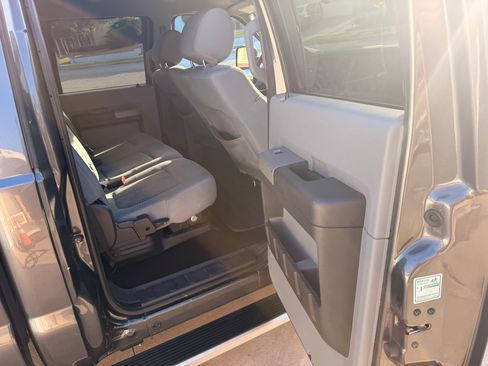 Used 2016 Ford F250 XLT RWD image 13