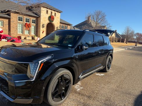 Used 2024 Kia EV9 GT-Line image 4