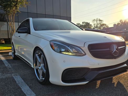 Used 2014 Mercedes-Benz E 350 Sedan image 21