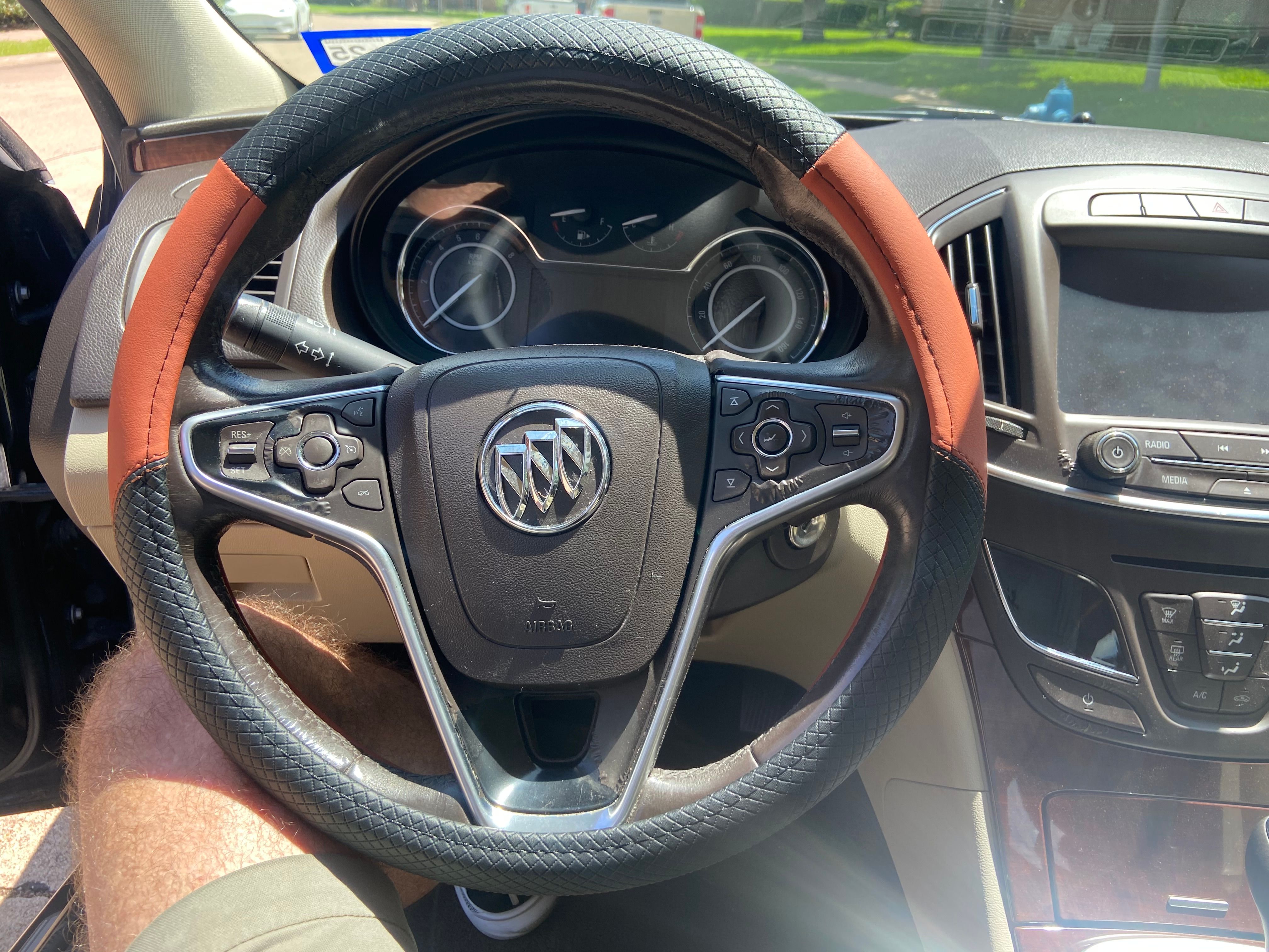 Used 2015 Buick Regal FWD image 12