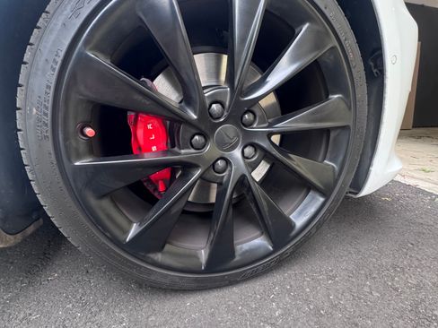 Used 2020 Tesla Model S Performance AWD/4WD image 12