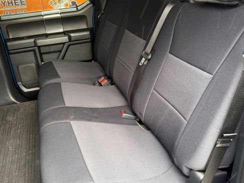 Used 2020 Ford F150 XLT w/ Equipment Group 302A Luxury AWD/4WD image 17