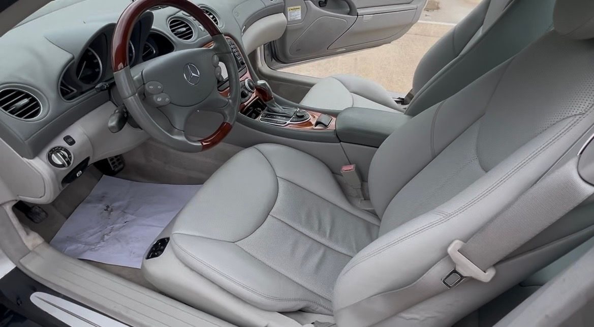 Used 2004 Mercedes-Benz SL 500 image 11