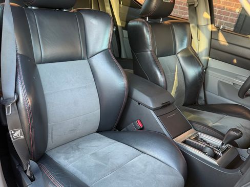 Used 2007 Dodge Charger SRT8 w/ SRT Option Group III image 16