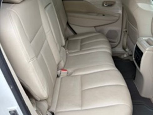 Used 2015 Nissan Murano SL FWD image 9