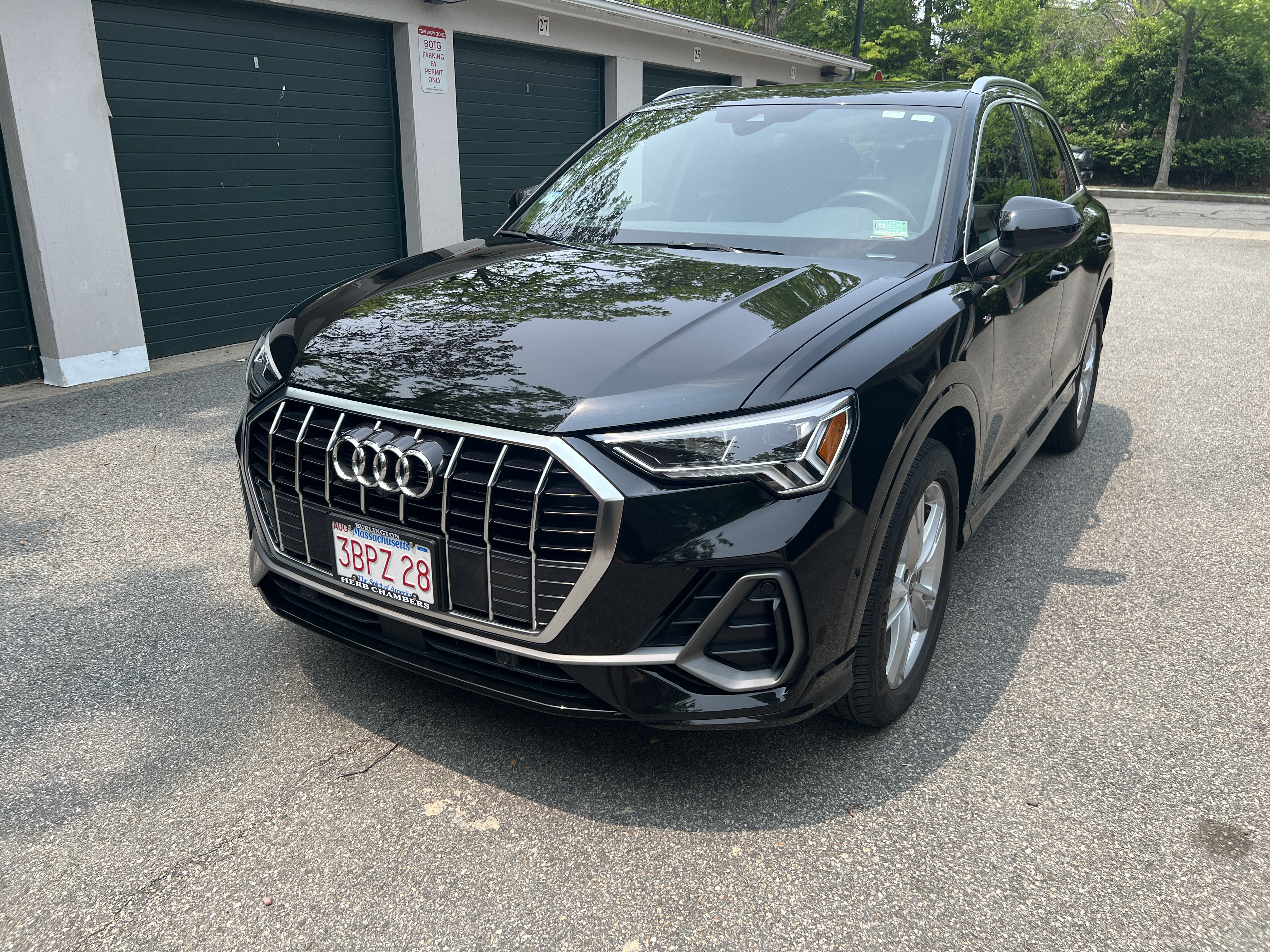 Used 2021 Audi Q3 2.0T Premium Plus w/ Premium Plus Package AWD/4WD image 1