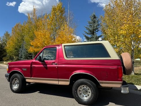 Used 1995 Ford Bronco image 11