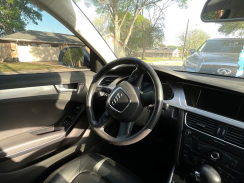 Used 2009 Audi A4 2.0T Premium image 9