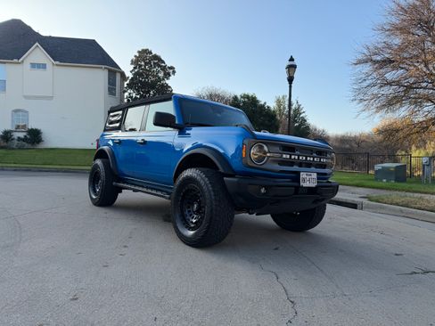 Used 2021 Ford Bronco Big Bend image 4