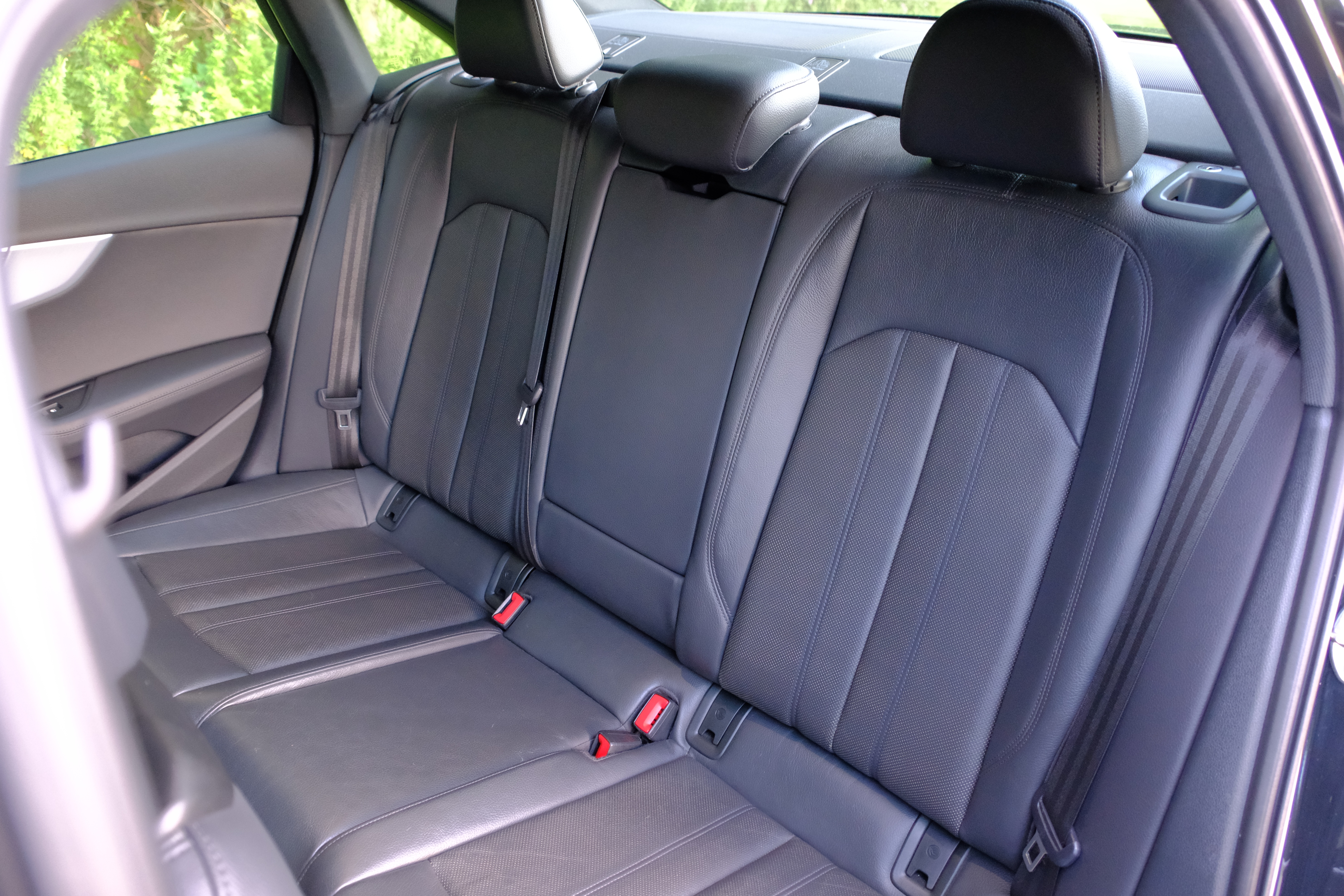 Used 2019 Audi A4 2.0T Premium Plus w/ Premium Plus Package FWD image 14