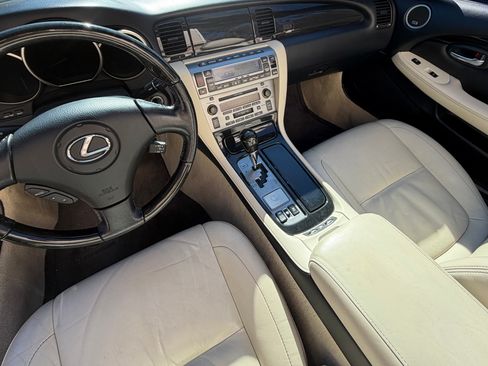 Used 2009 Lexus SC 430 Convertible image 13