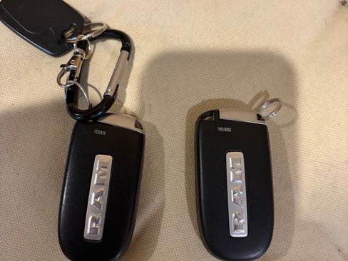 Used 2018 RAM 1500 Limited image 20