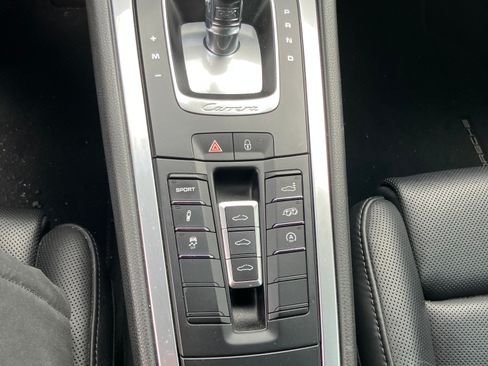 Used 2015 Porsche 911 Carrera S image 15