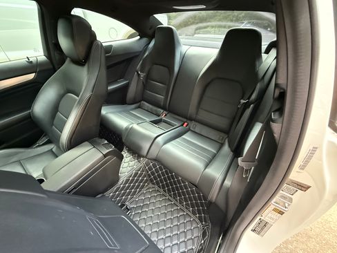 Used 2014 Mercedes-Benz C 250 Coupe image 13