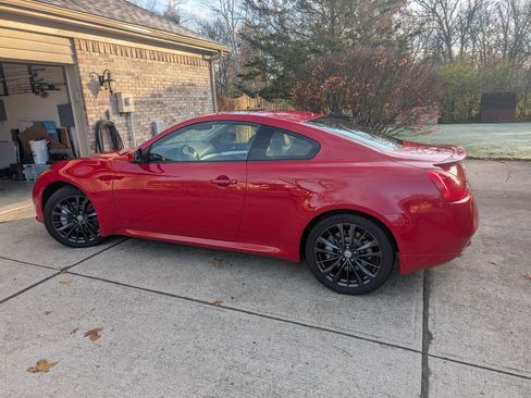 Used 2013 INFINITI G37 x Coupe w/ Premium Pkg image 1
