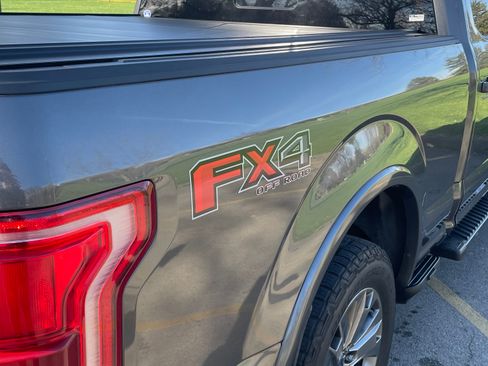 Used 2015 Ford F150 Lariat w/ Equipment Group 502A Luxury image 11