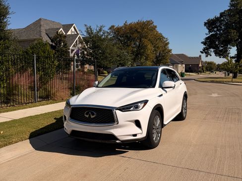 Used 2024 INFINITI QX50 Luxe image 1