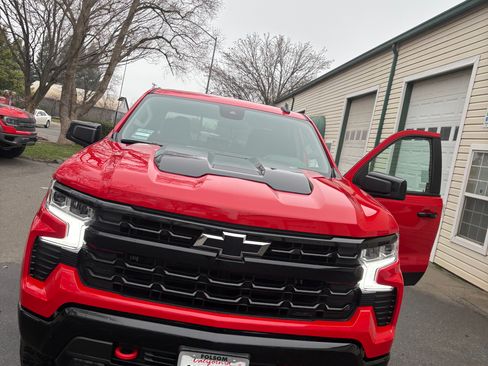 Used 2023 Chevrolet Silverado 1500 LT Trail Boss w/ Protection Package image 8