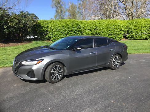 Used 2021 Nissan Maxima 3.5 SV w/ Floor Mat Group image 2