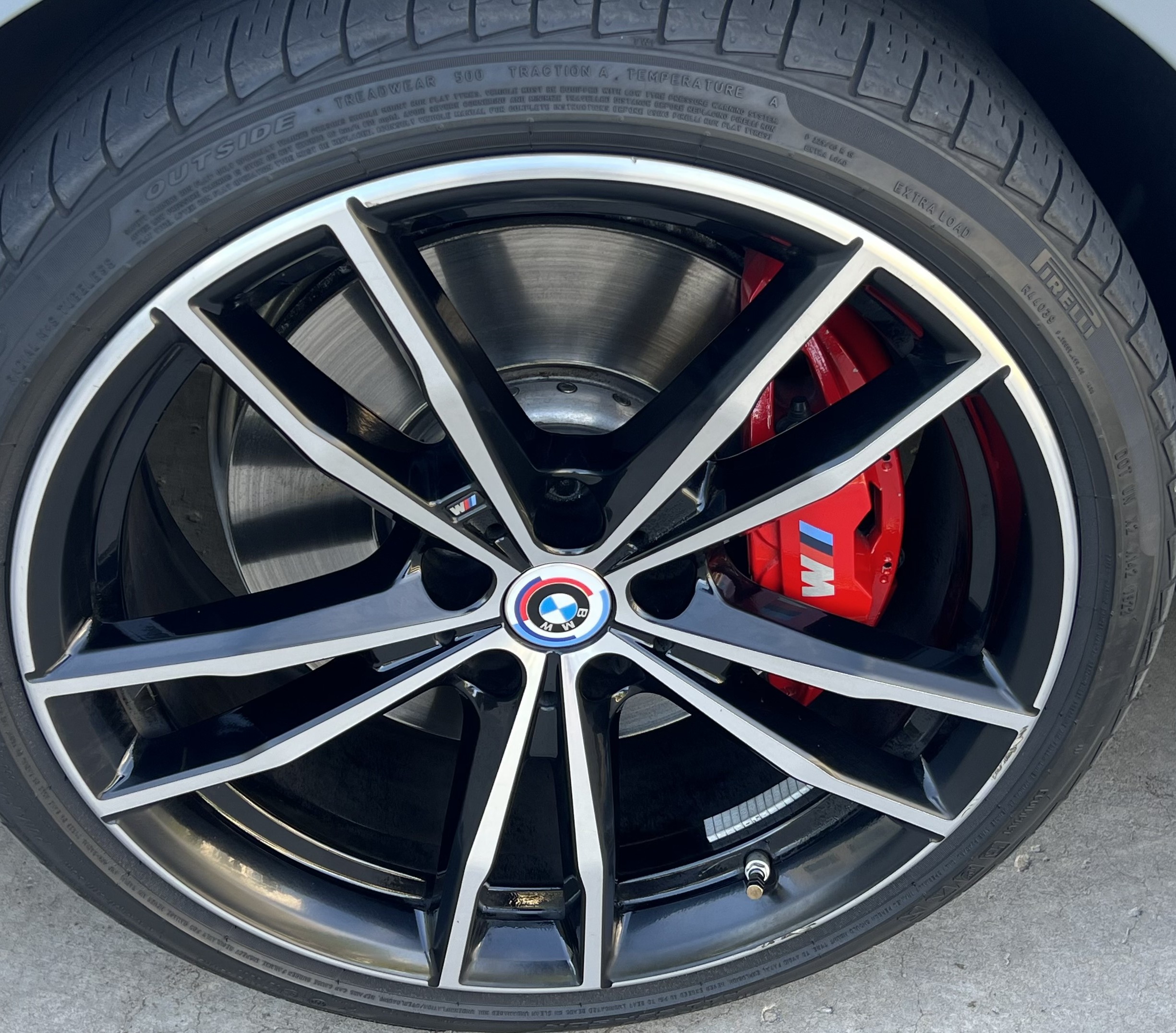 Used 2023 BMW 330i xDrive Sedan w/ M Sport Package AWD/4WD image 30