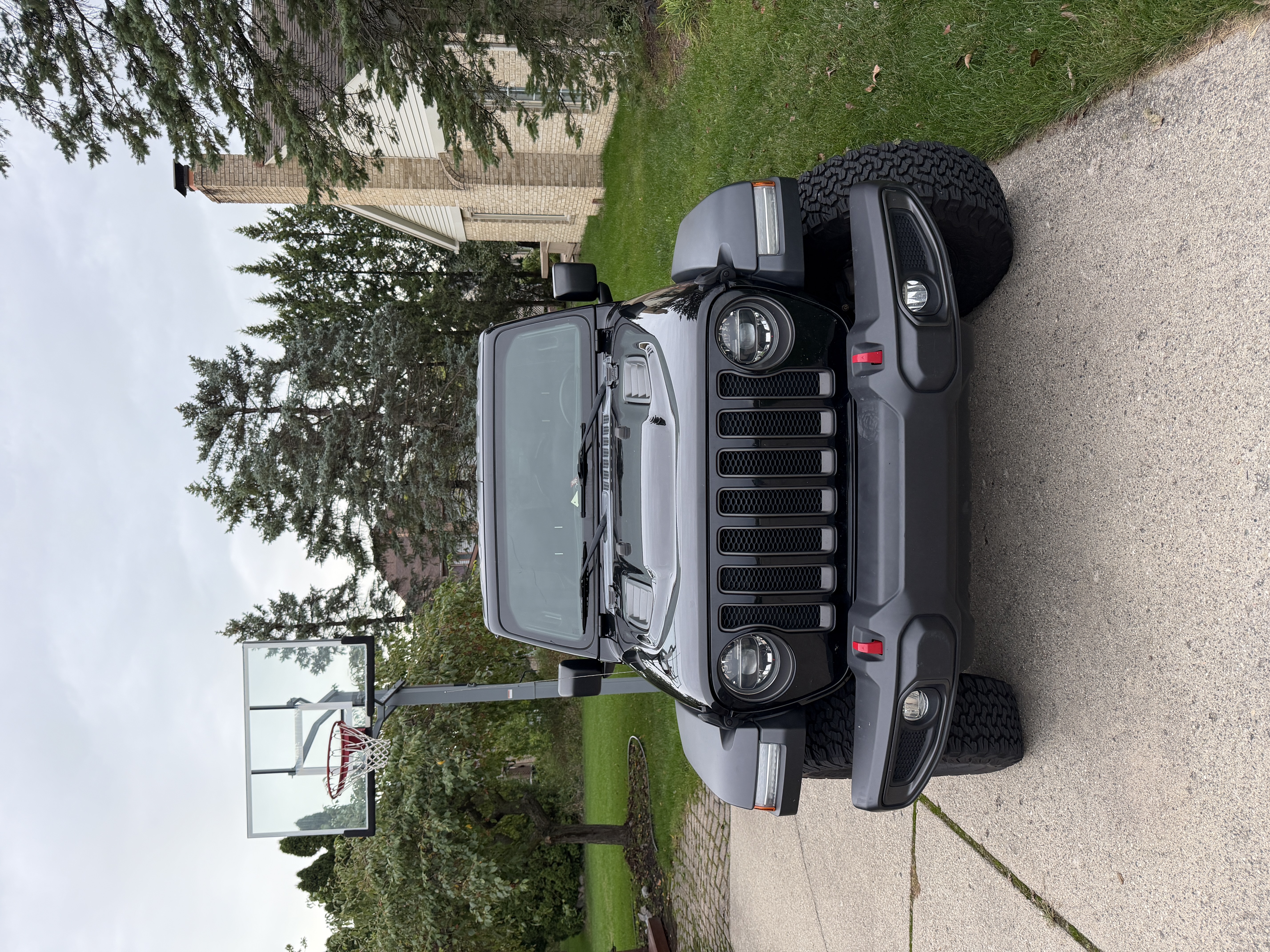 Used 2018 Jeep Wrangler Unlimited Rubicon AWD/4WD image 5