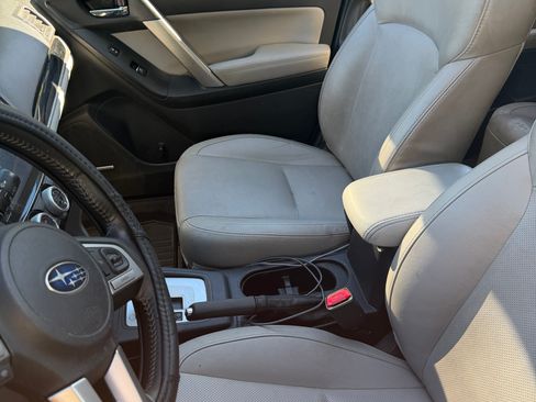Used 2017 Subaru Forester 2.5i Limited w/ Popular Package #2 image 18