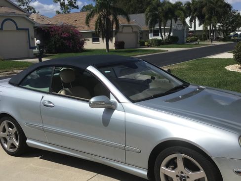 Used 2007 Mercedes-Benz CLK 550 Cabriolet image 5