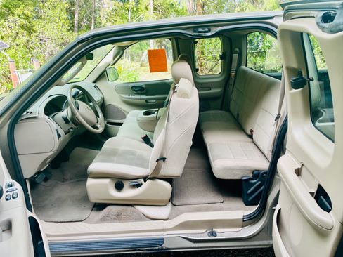 Used 2003 Ford F150 XLT RWD image 21