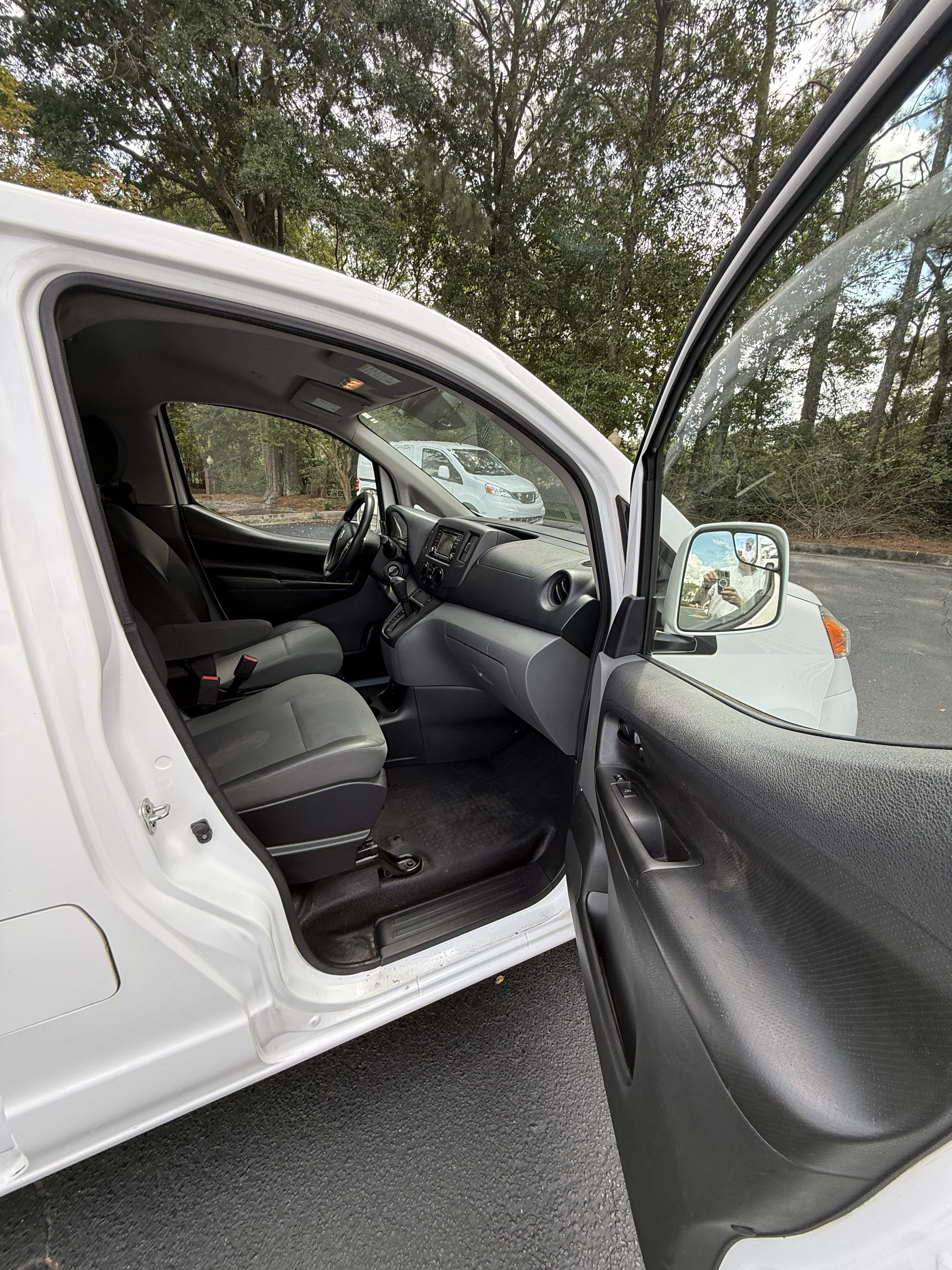 Used 2019 Nissan NV200 SV FWD image 17
