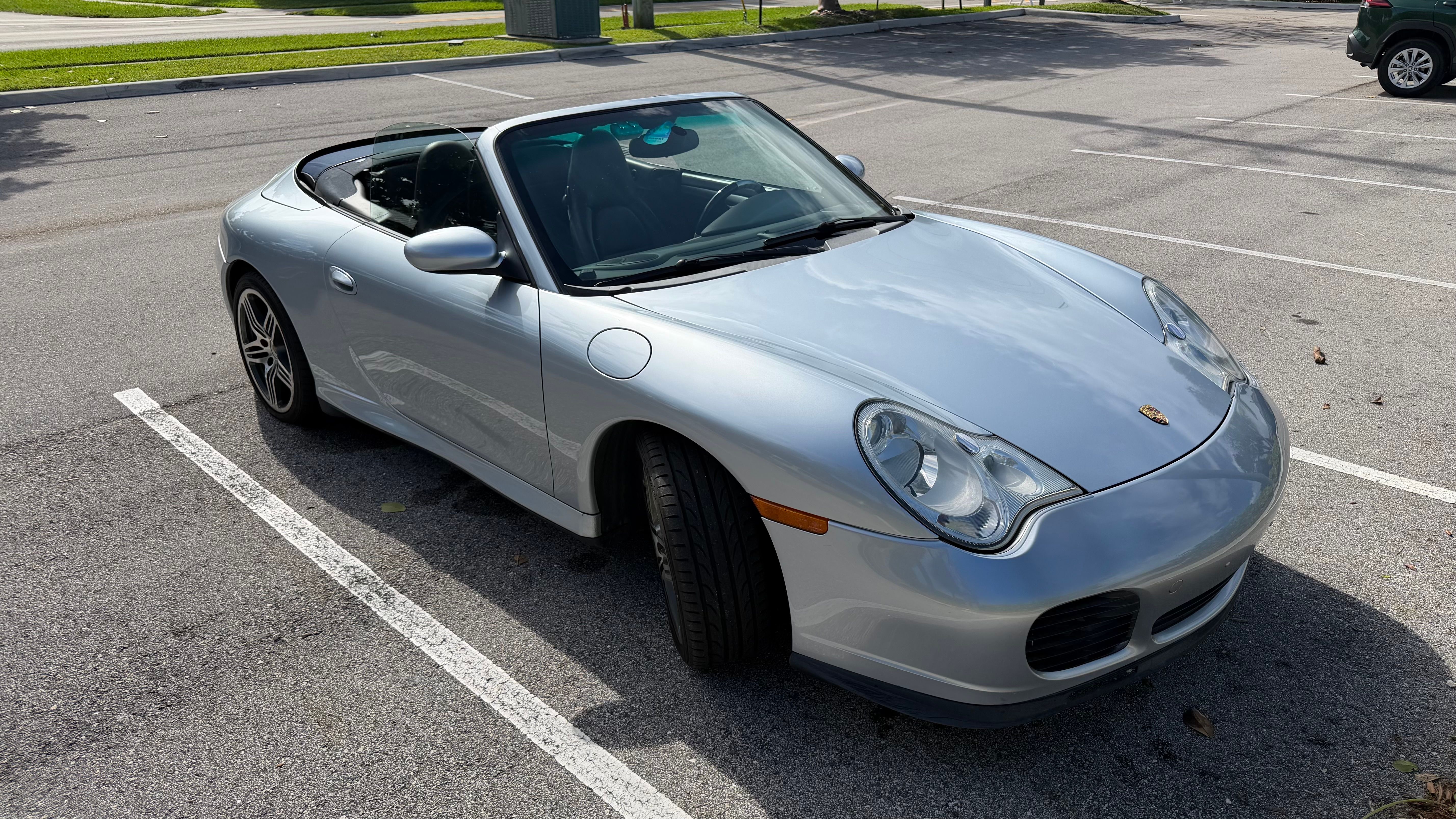 Used 2004 Porsche 911 Carrera 4S AWD/4WD image 1