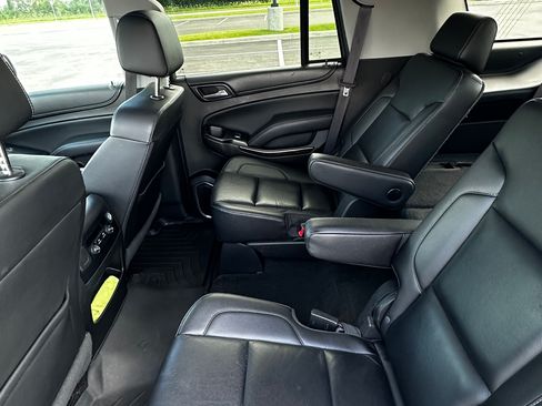 Used 2016 Chevrolet Tahoe LT AWD/4WD image 10