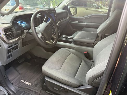 Used 2024 Ford F150 XLT w/ Equipment Group 302A MID RWD image 8
