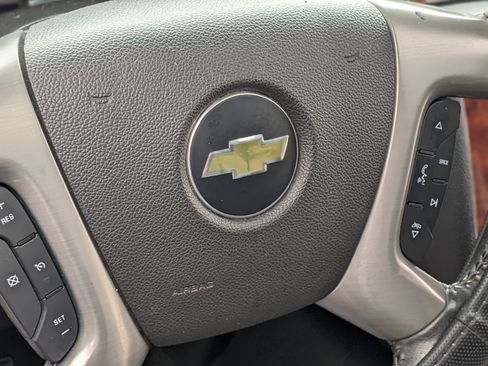 Used 2012 Chevrolet Suburban LT w/ All-Star Edition image 15