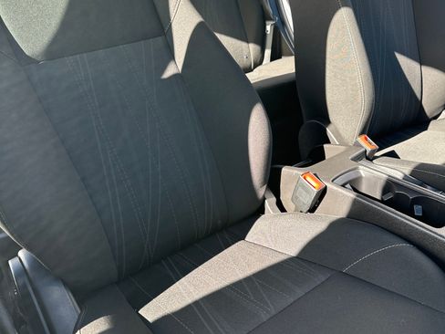 Used 2018 Ford Focus S image 16