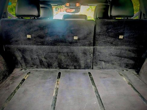 Used 2017 Jeep Grand Cherokee Limited w/ Luxury Group II image 13