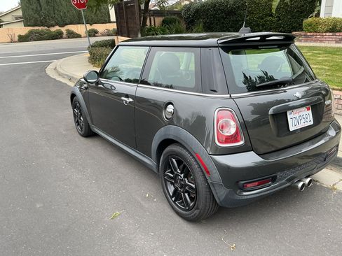 Used 2013 MINI Cooper S image 5