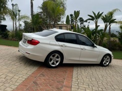 Used 2014 BMW 328i Sedan RWD image 2
