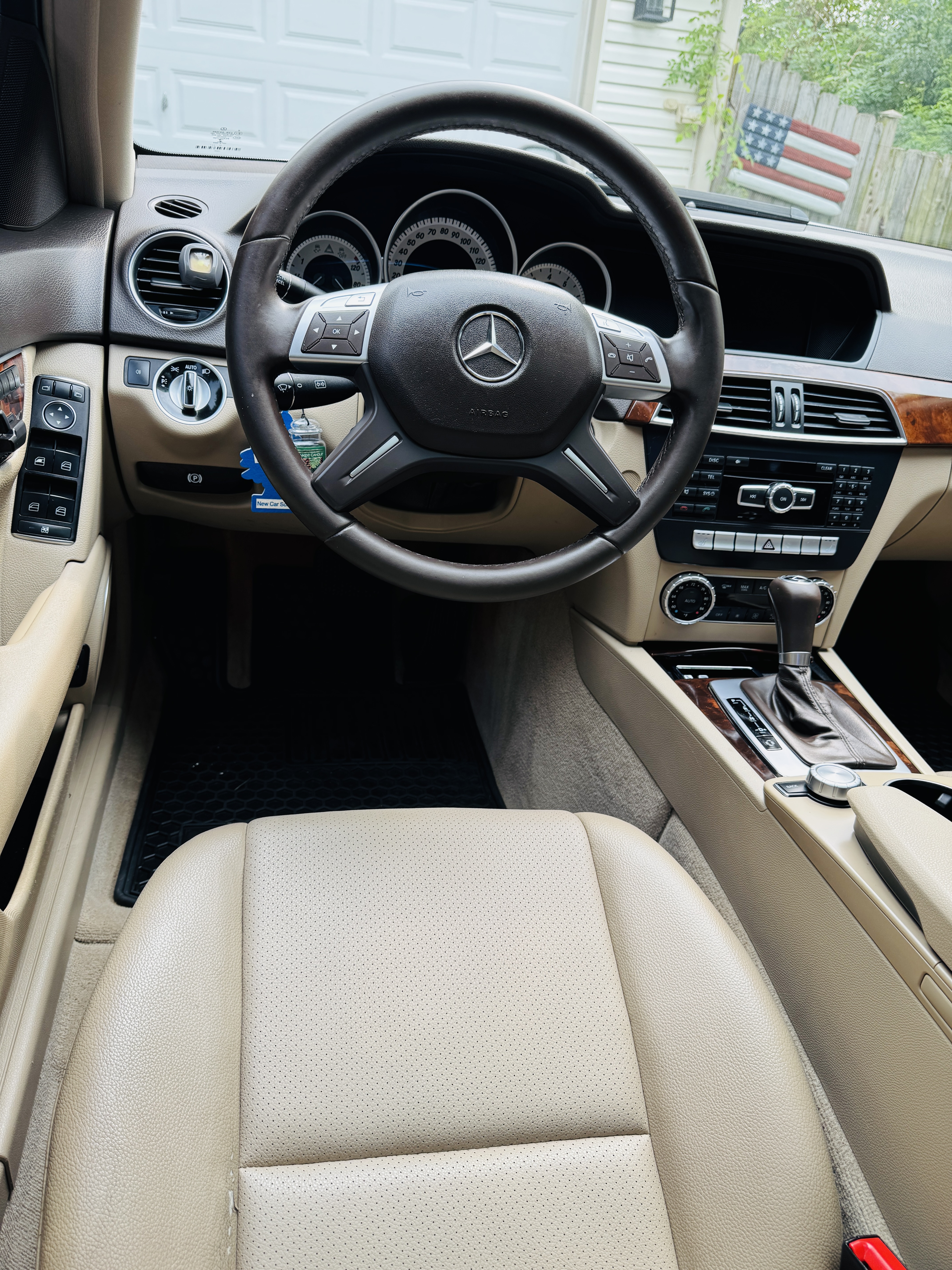 Used 2012 Mercedes-Benz C 300 4MATIC Sedan image 18