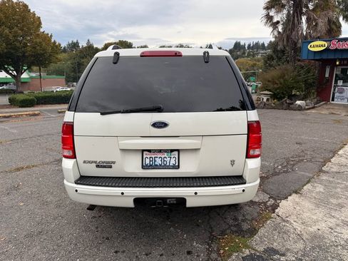 Used 2004 Ford Explorer Limited image 5