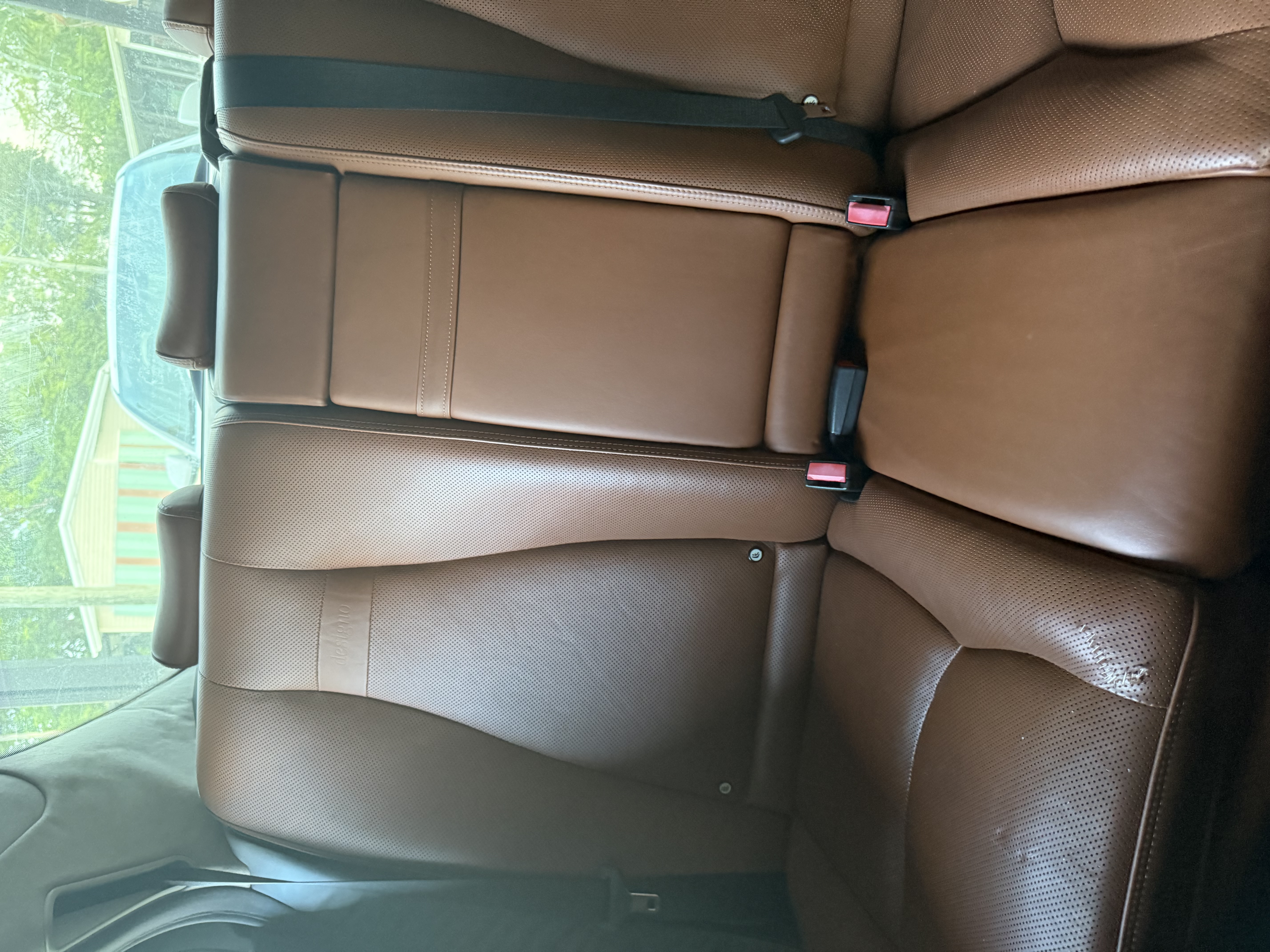 Used 2005 Mercedes-Benz S 500 4MATIC image 9